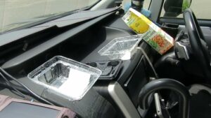 車中泊のごみ問題：車内のごみの溜め方「リサイクル容器を乾かす」