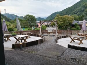 道の駅こすげ 源流レストランテラス席